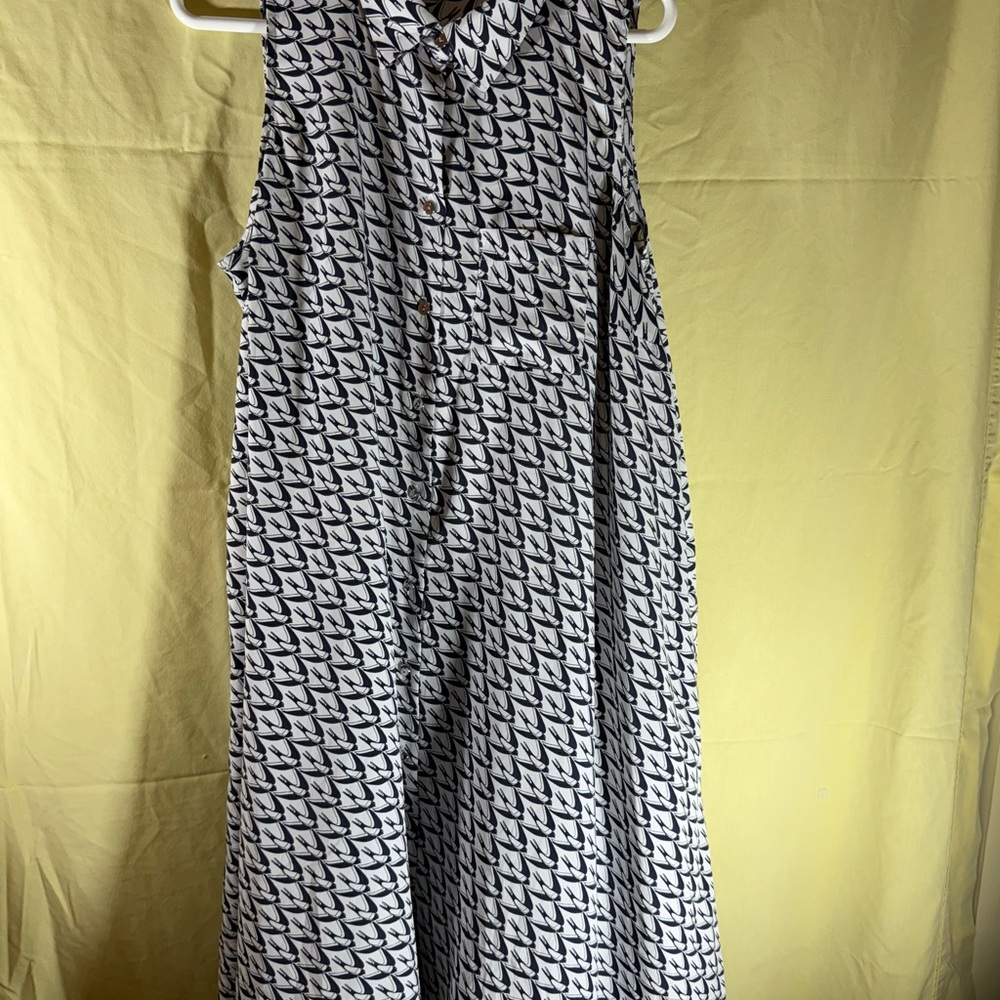 Alfani Woman Black and White Patterned Sleeveless Women's Dress